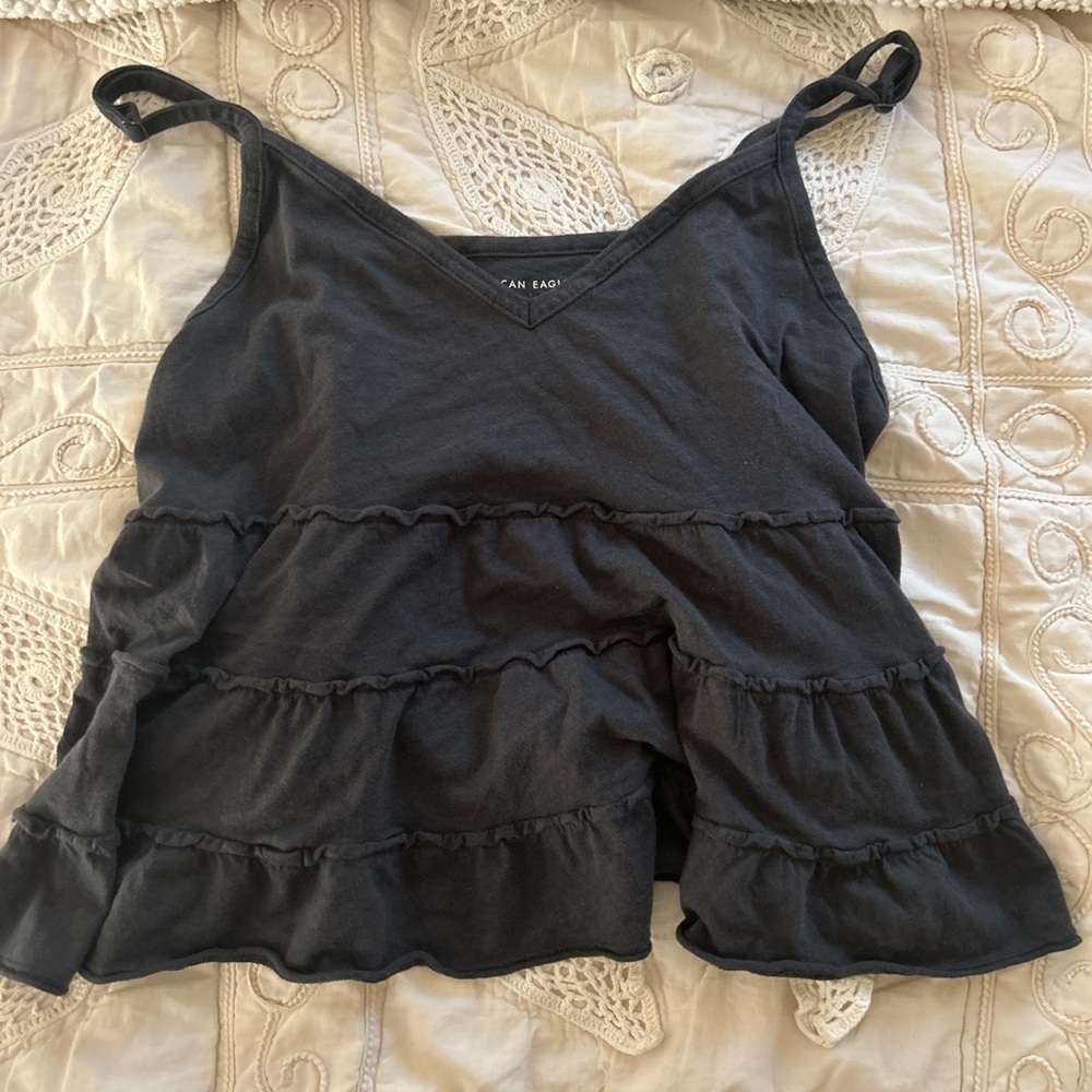 AMERICAN EAGLE OUTFITTERS